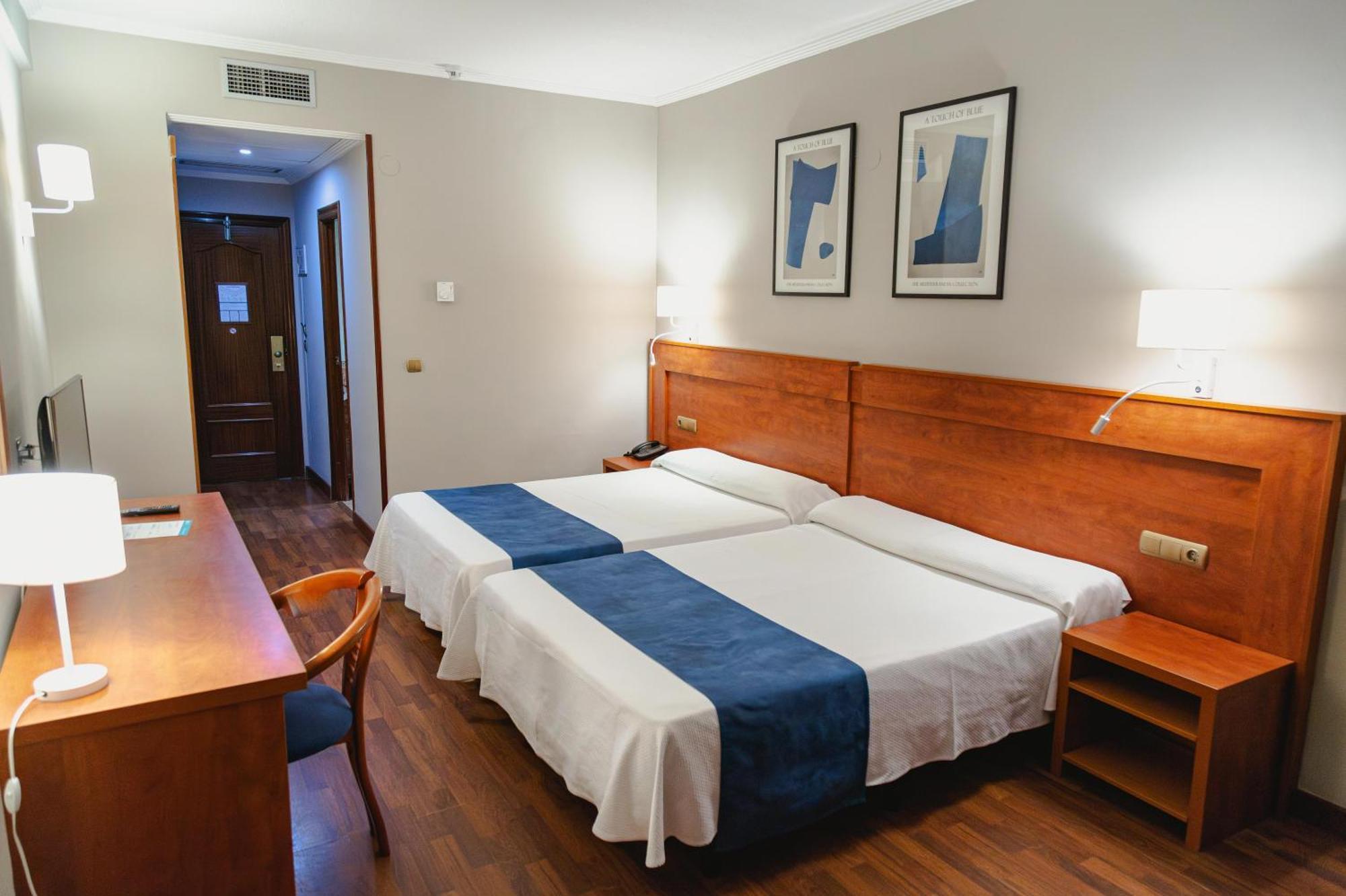 Port Denia Hotell Eksteriør bilde